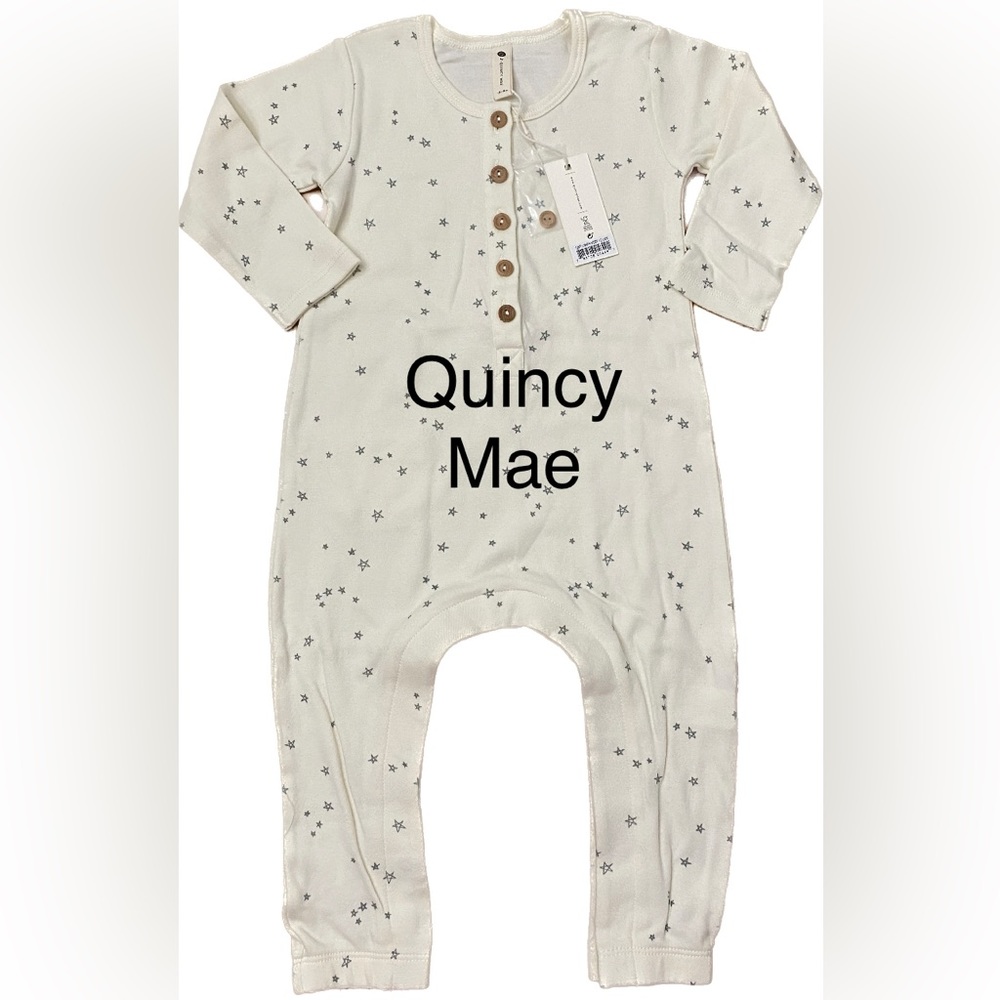 *FINAL* ๐ Quincy Mae Romper, Organic Cotton, Ivory w/ blue stars - Picture 8 of 11